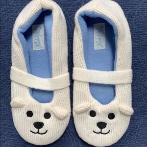 ⭐️LAST CHANCE ITEM⭐️ NICK & NORA Knit Teddy Bear Slippers
